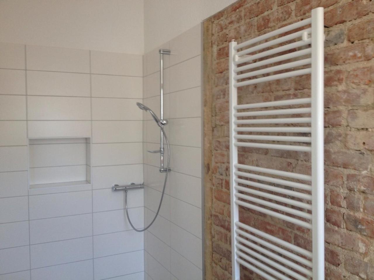 Ferienwohnung Regina ツィノヴィッツ エクステリア 写真